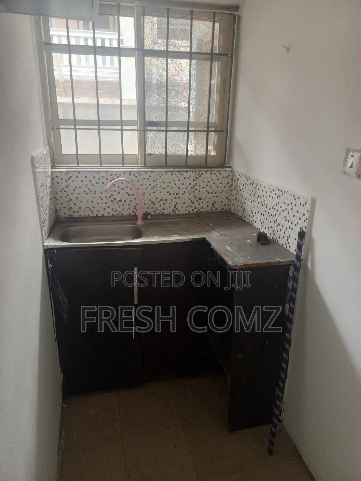 Mini Flat in Close To Mobil Road for rent in Ilaje / Lekki