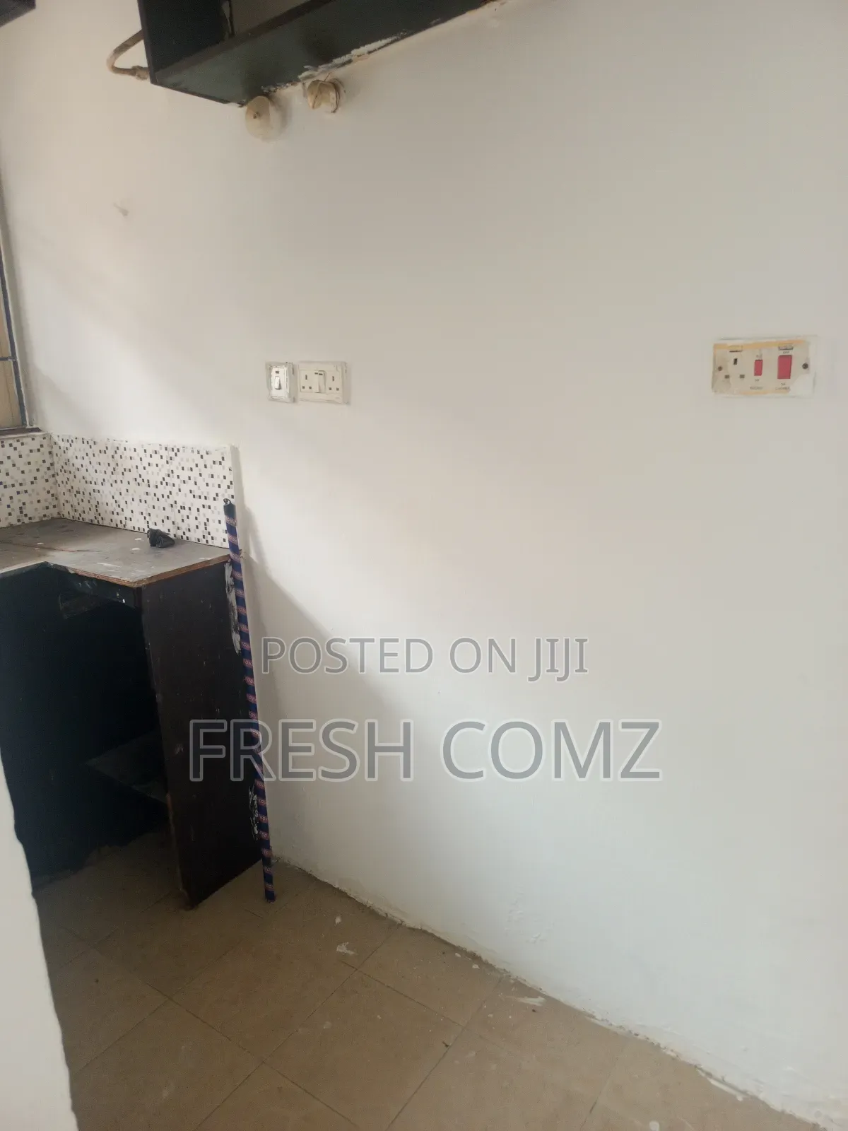 Mini Flat in Close To Mobil Road for rent in Ilaje / Lekki