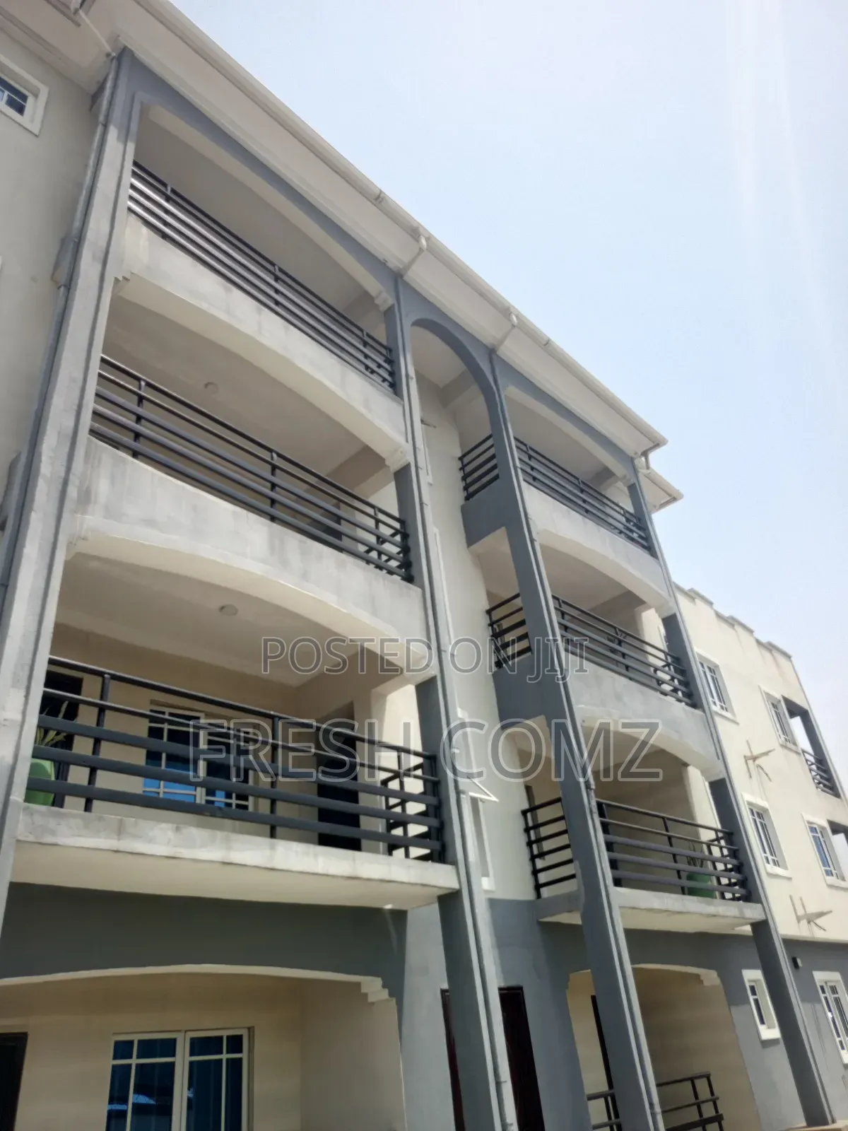 3bdrm Apartment in Moba Tarred Road, Ilaje / Lekki for rent in Ilaje / Lekki