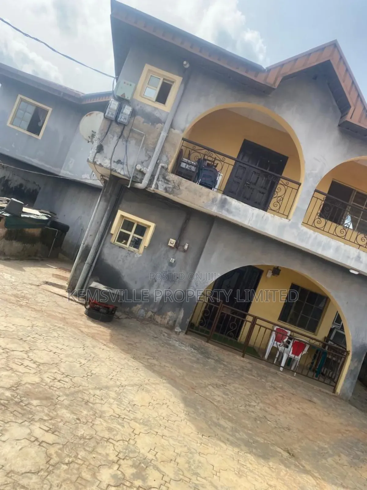 Furnished 3bdrm Block of Flats in Alagbado for sale in Alagbado