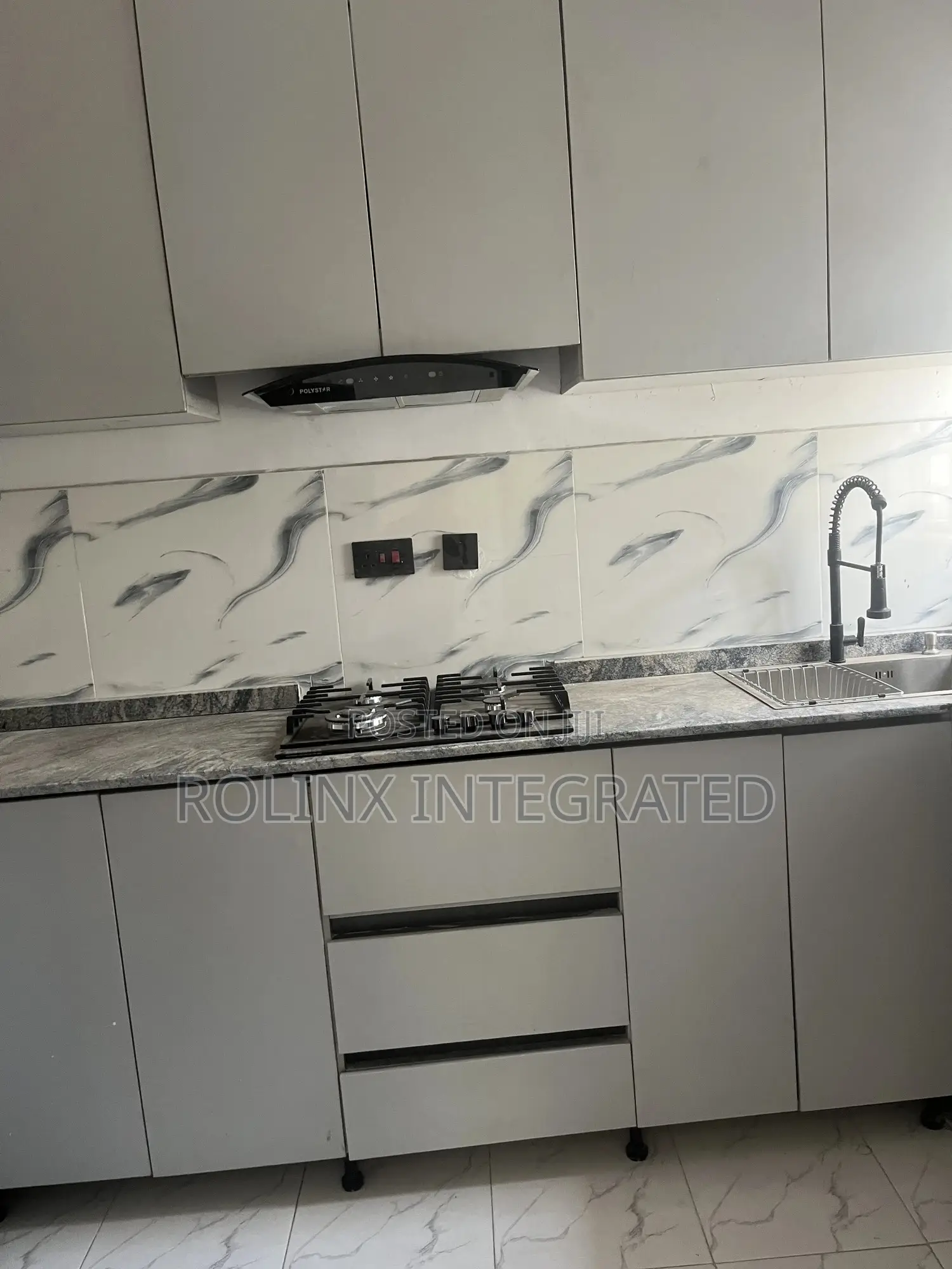 3bdrm Bungalow in Tobi Rental Junction, Eleyele for sale in Eleyele