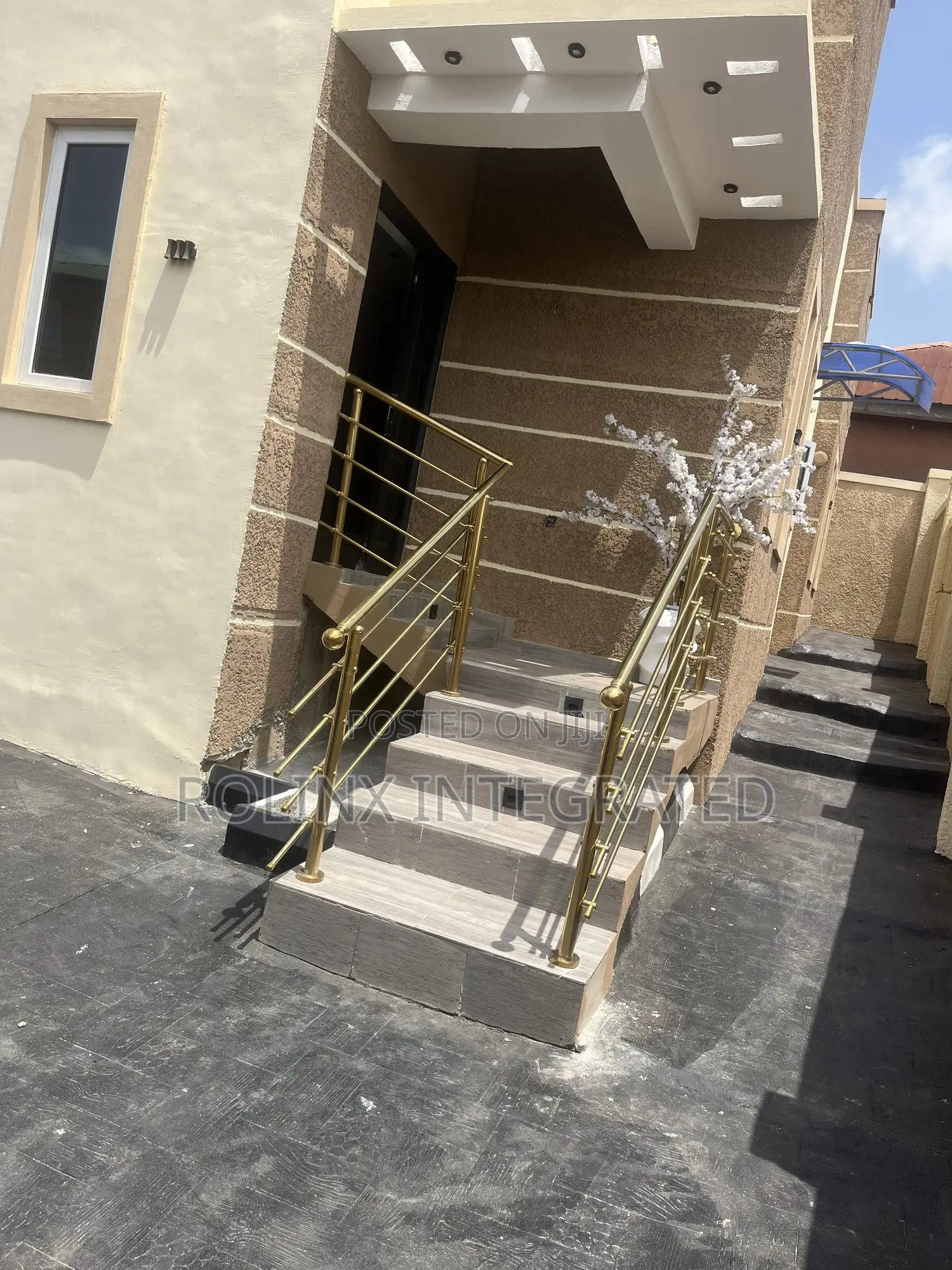 3bdrm Bungalow in Tobi Rental Junction, Eleyele for sale in Eleyele