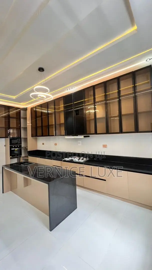 Furnished 5bdrm Duplex in Sangotedo for sale in Sangotedo
