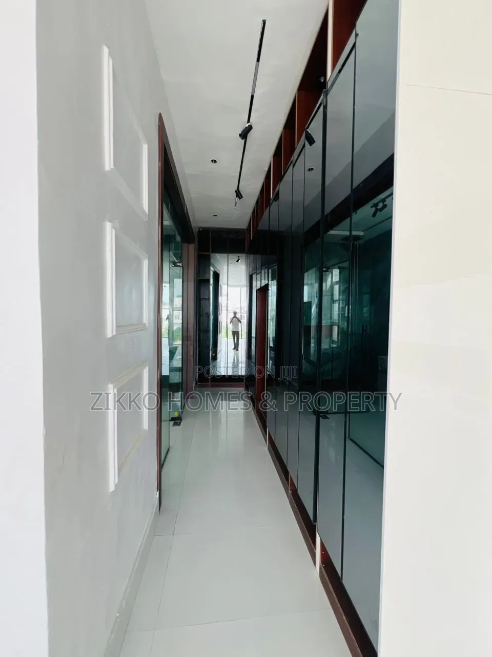 5bdrm Duplex in Ajah, Lekki for sale in Lekki