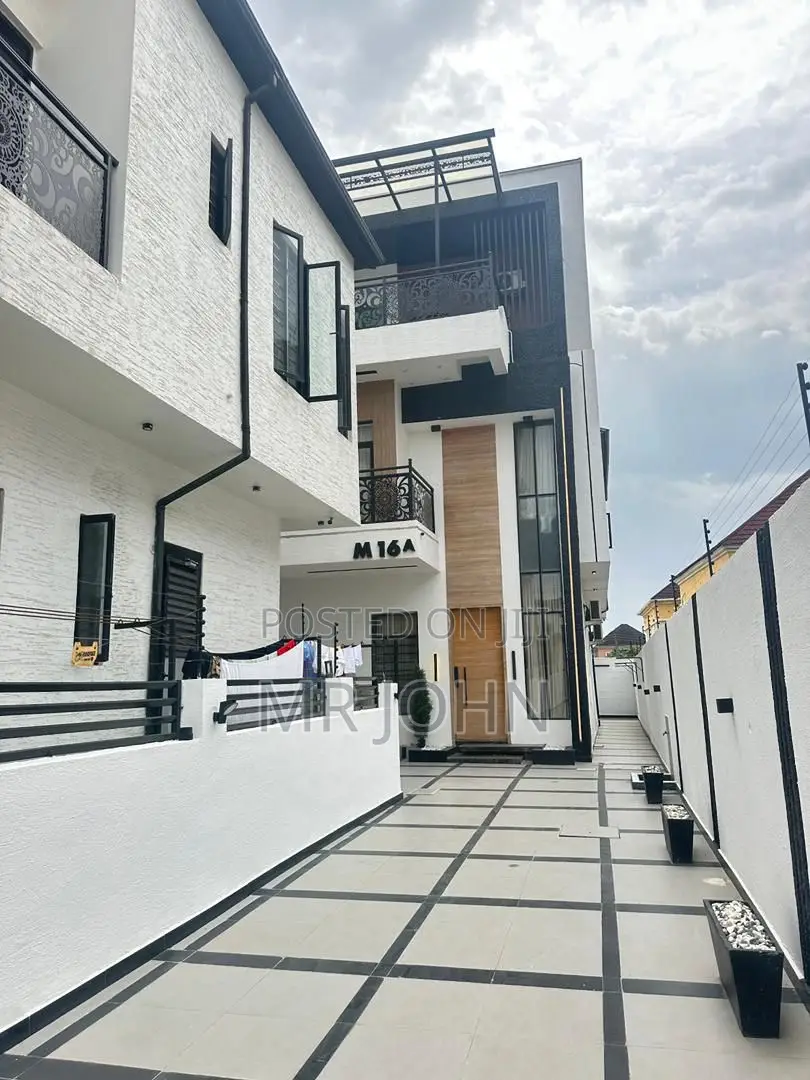 Furnished 5bdrm House in Ologolo Owo Pr, Lekki for sale in Lekki