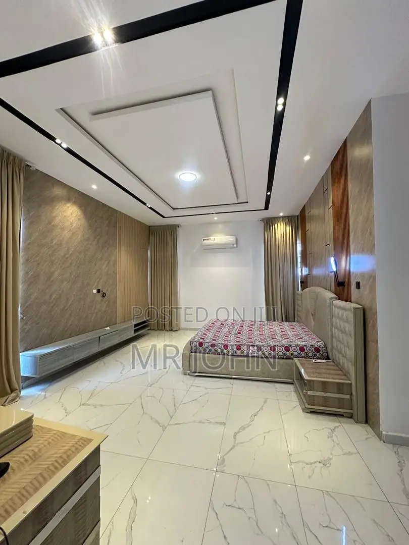 Furnished 5bdrm House in Ologolo Owo Pr, Lekki for sale in Lekki