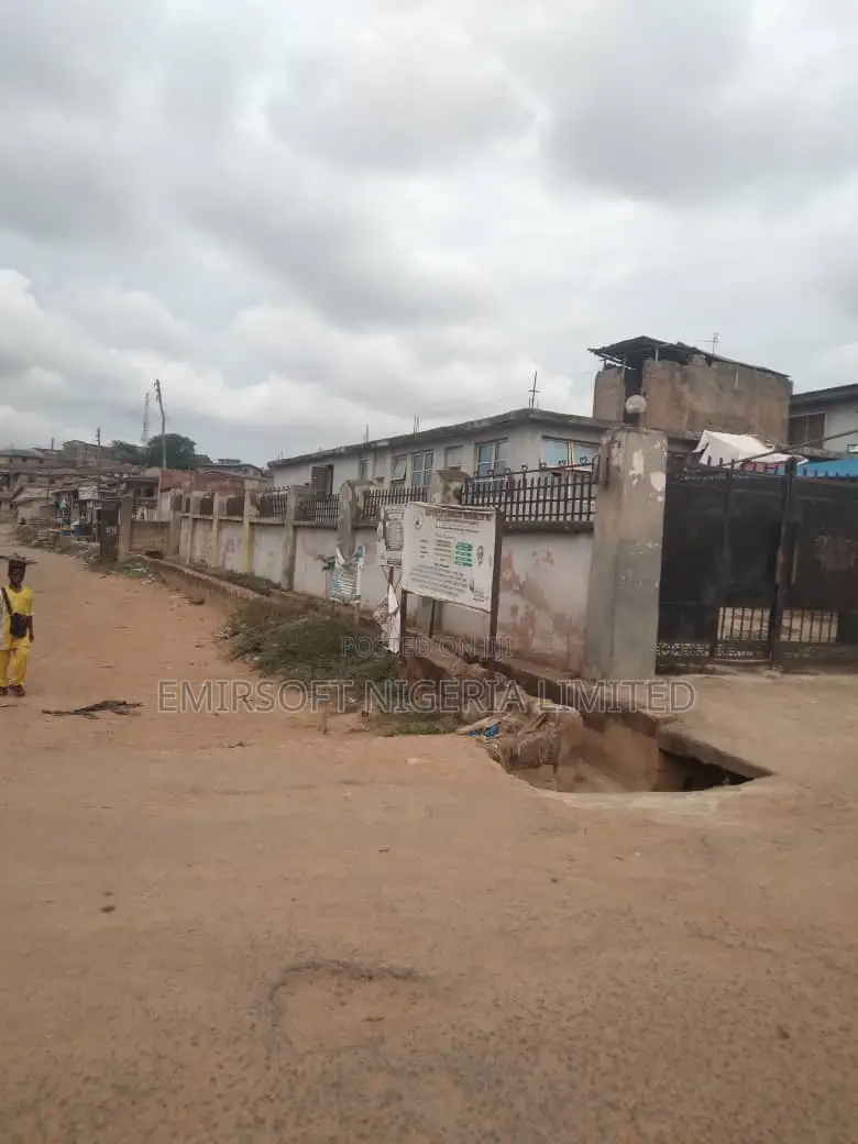 4bdrm Bungalow in Odo Oba for sale in Odo Oba