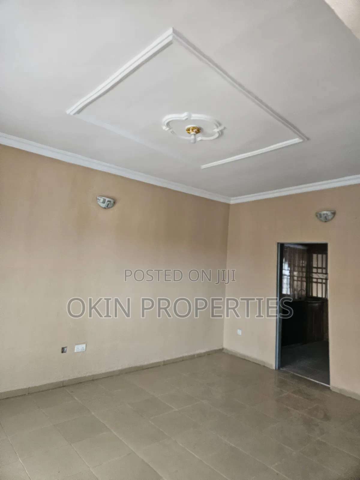 Furnished 2bdrm Block of Flats in Agunbelewo, Osogbo for sale in Osogbo