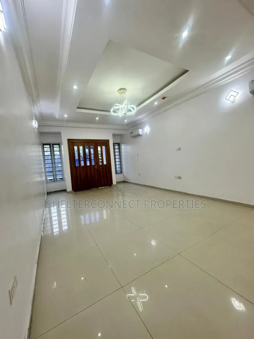 3bdrm Apartment in Ikoyi S.W for rent in Ikoyi S.W