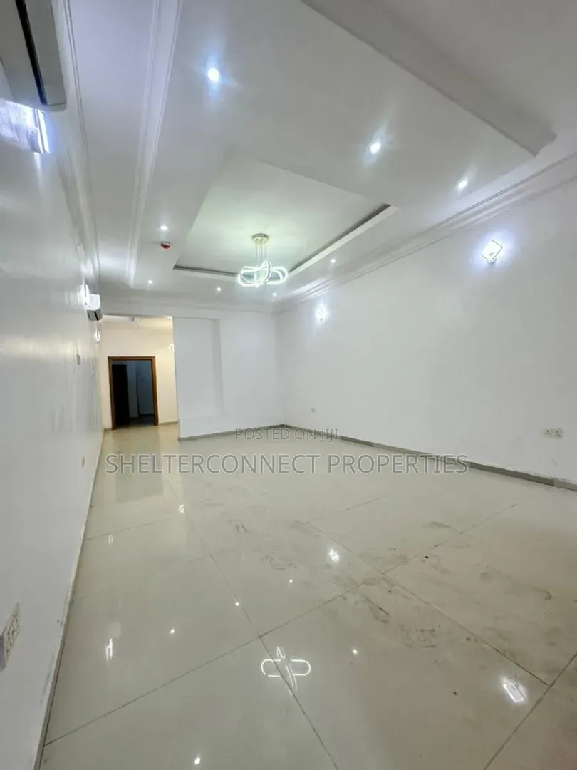 3bdrm Apartment in Ikoyi S.W for rent in Ikoyi S.W