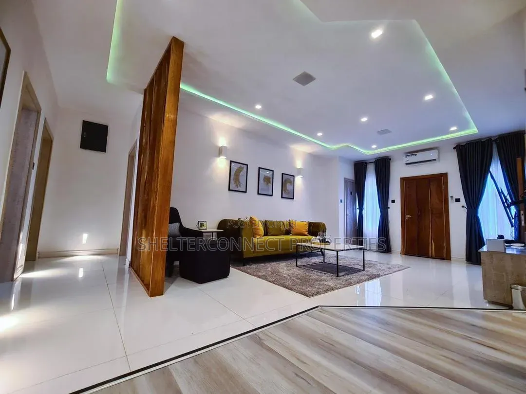Furnished 3bdrm Apartment in Lekki Phase 1 for rent in Lekki Phase 1