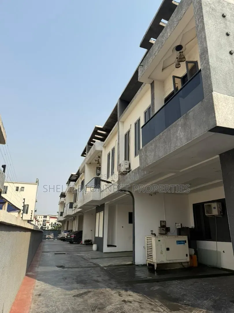 4bdrm Duplex in Ikate for rent in Ikate