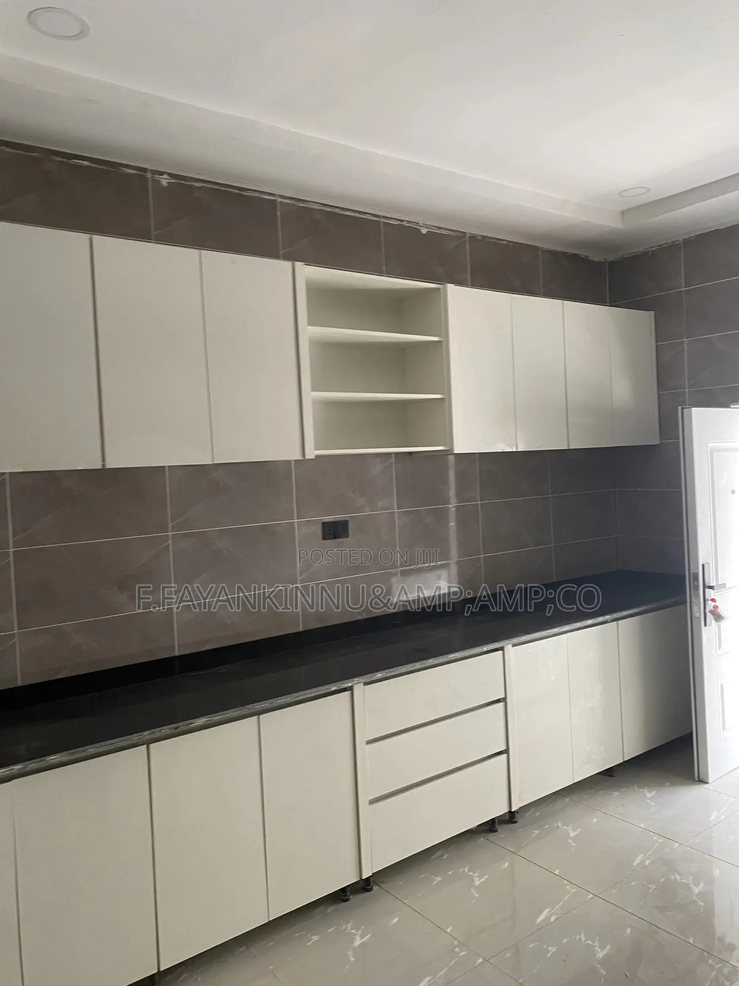3bdrm Apartment in Lugbe District for rent in Lugbe District