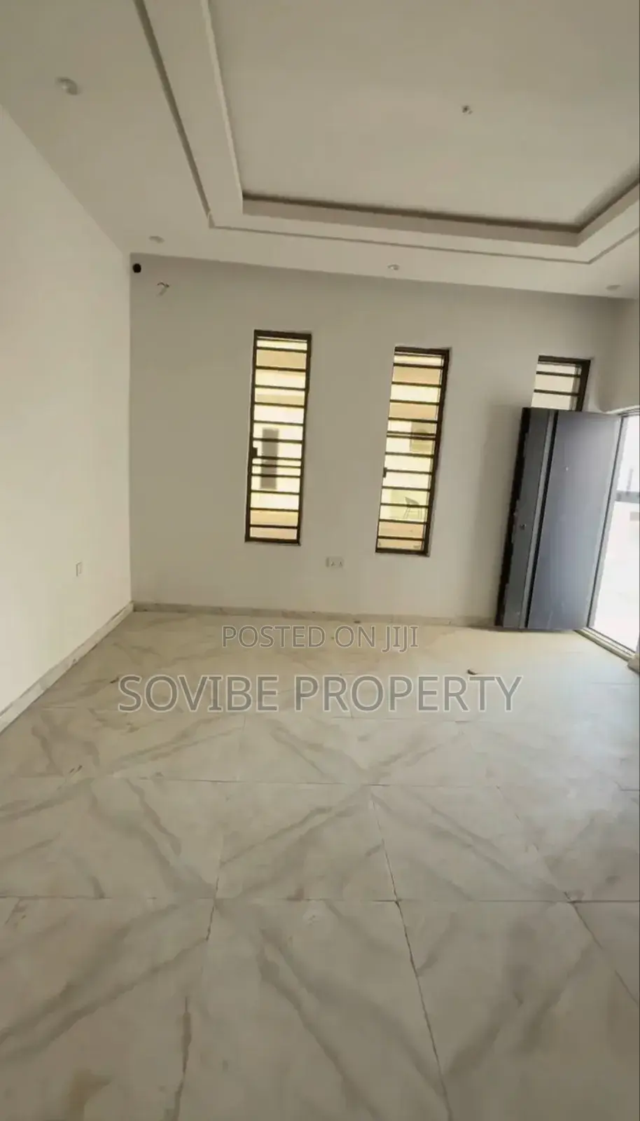 Furnished 4bdrm Townhouse/Terrace in Hi Life, Lekki Expressway for sale in Lekki Expressway