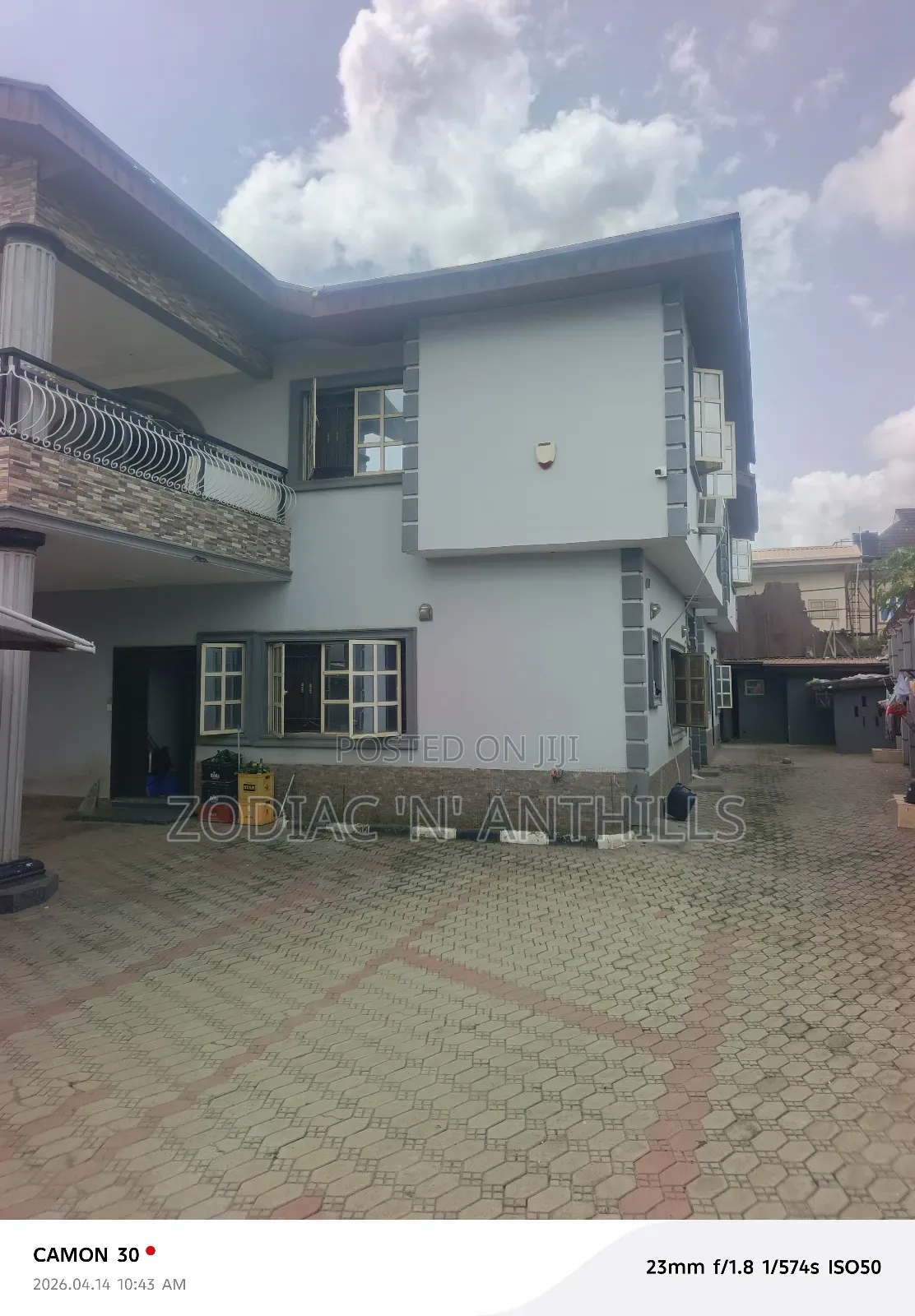 5bdrm Duplex in Shola Martins, New Oko Oba for sale in New Oko Oba
