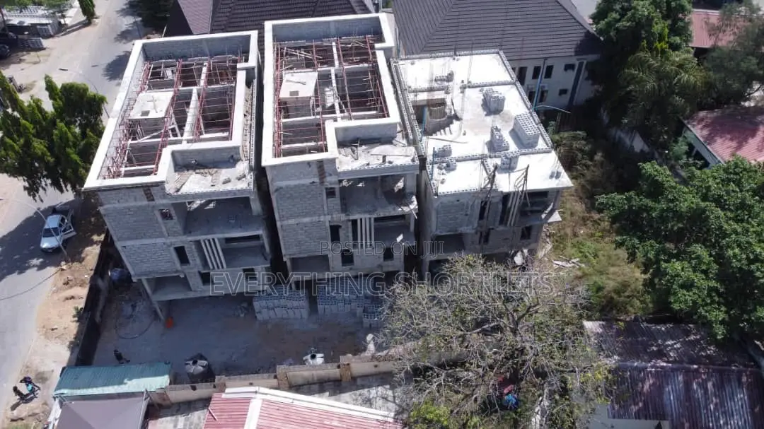 6bdrm Duplex in Maitama for sale in Maitama