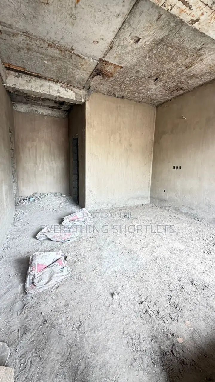 6bdrm Duplex in Maitama for sale in Maitama