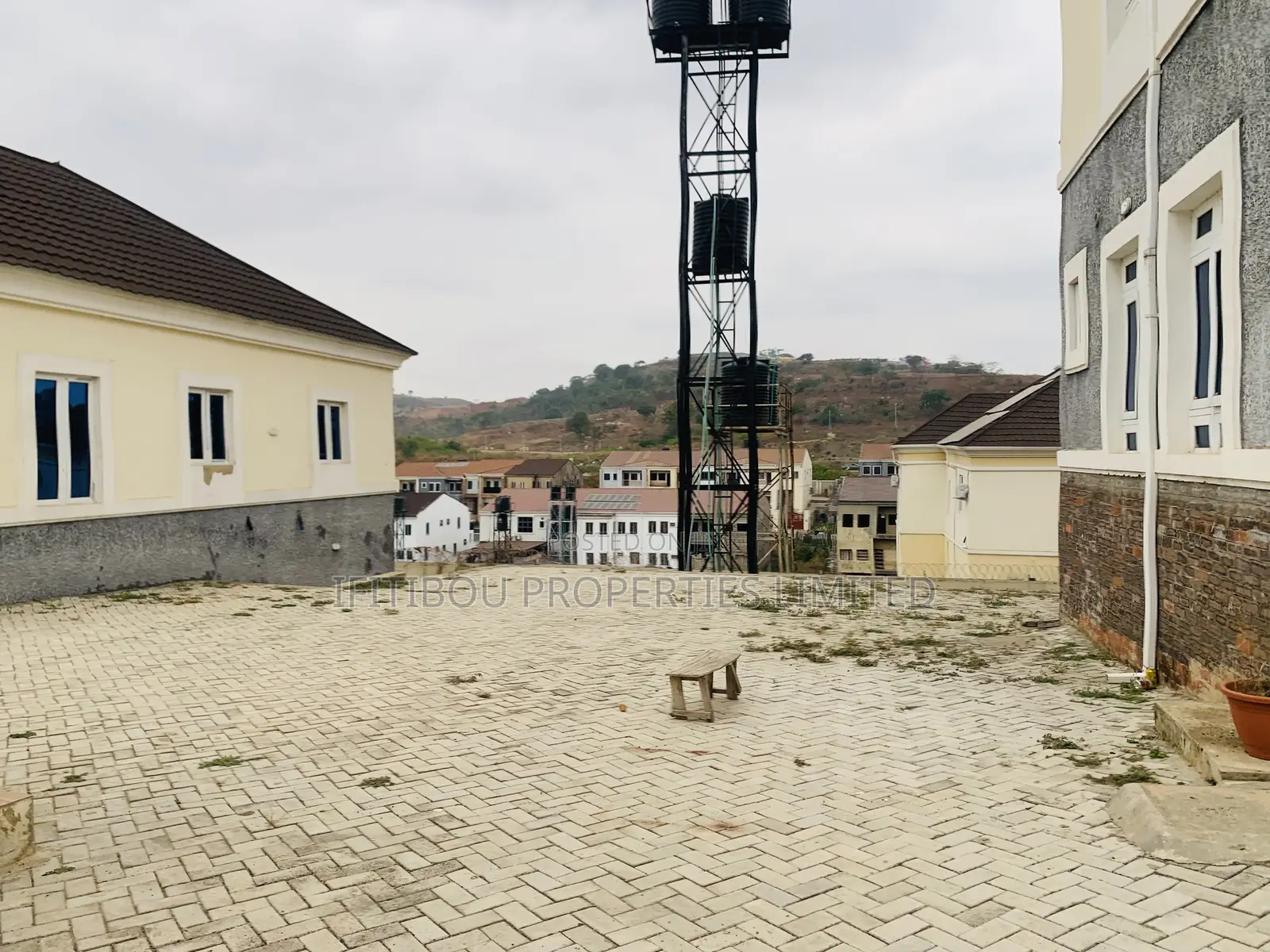 6bdrm Duplex in Naf Valley Estate, Asokoro for rent in Asokoro