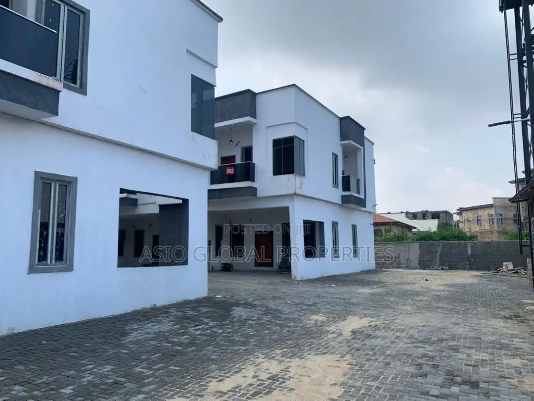 Furnished 4bdrm Duplex in Ajah for sale in Ajah