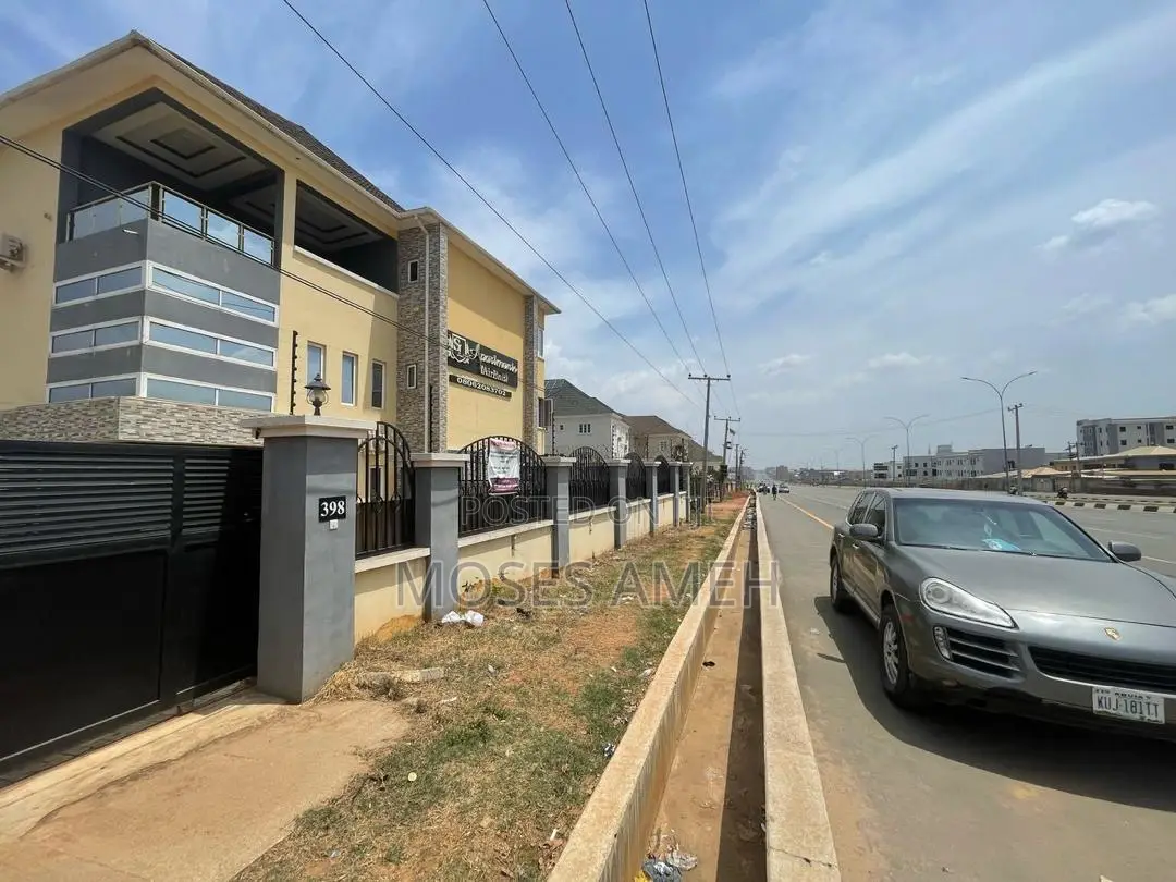 5bdrm Townhouse/Terrace in Katampe (Main) for sale in Katampe (Main)