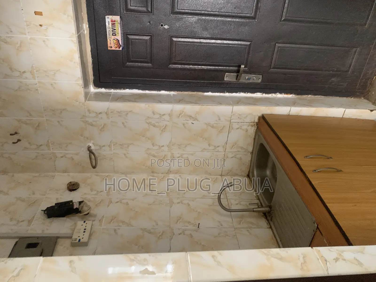1bdrm Room & Parlour in Manreng Estate, Life Camp for rent in Life Camp