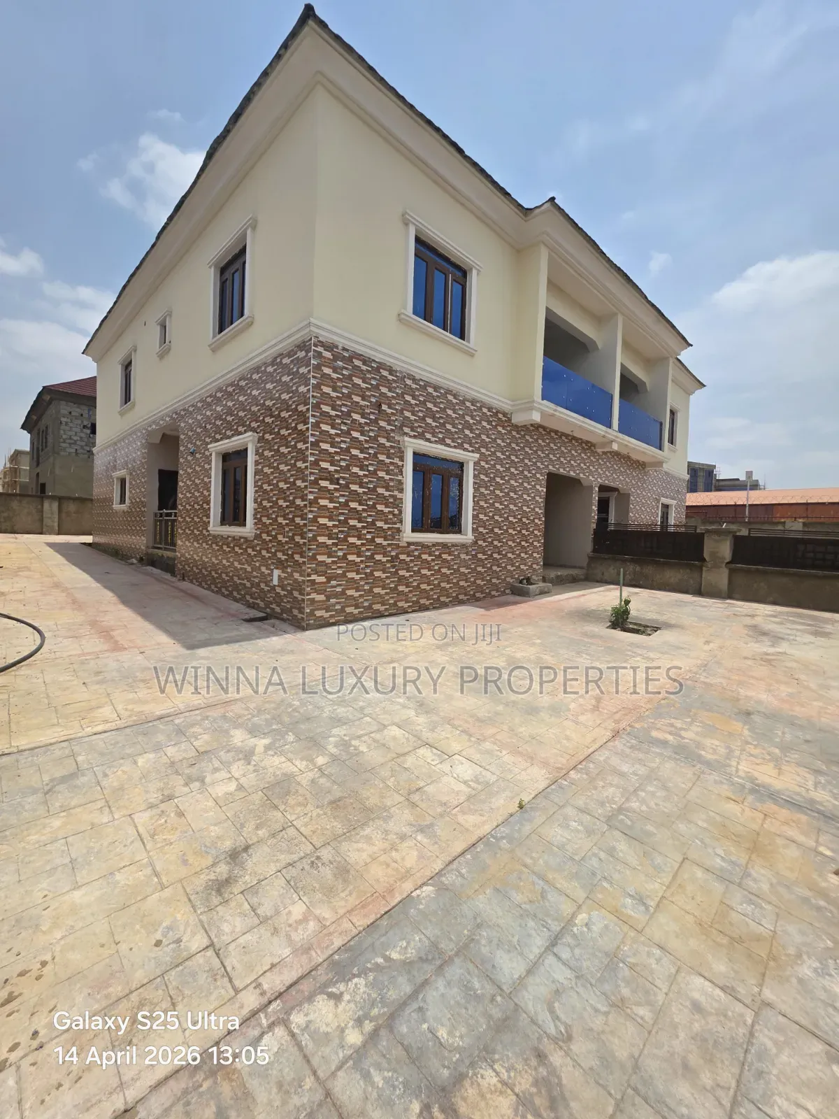 2bdrm Apartment in Csl Royal Homes, Lugbe District for rent in Lugbe District