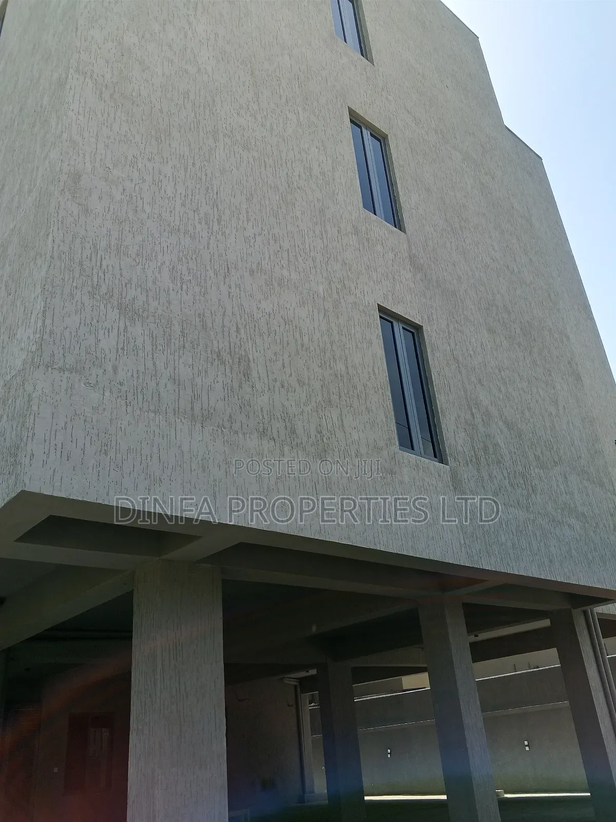 2bdrm Apartment in Ikate for sale in Ikate