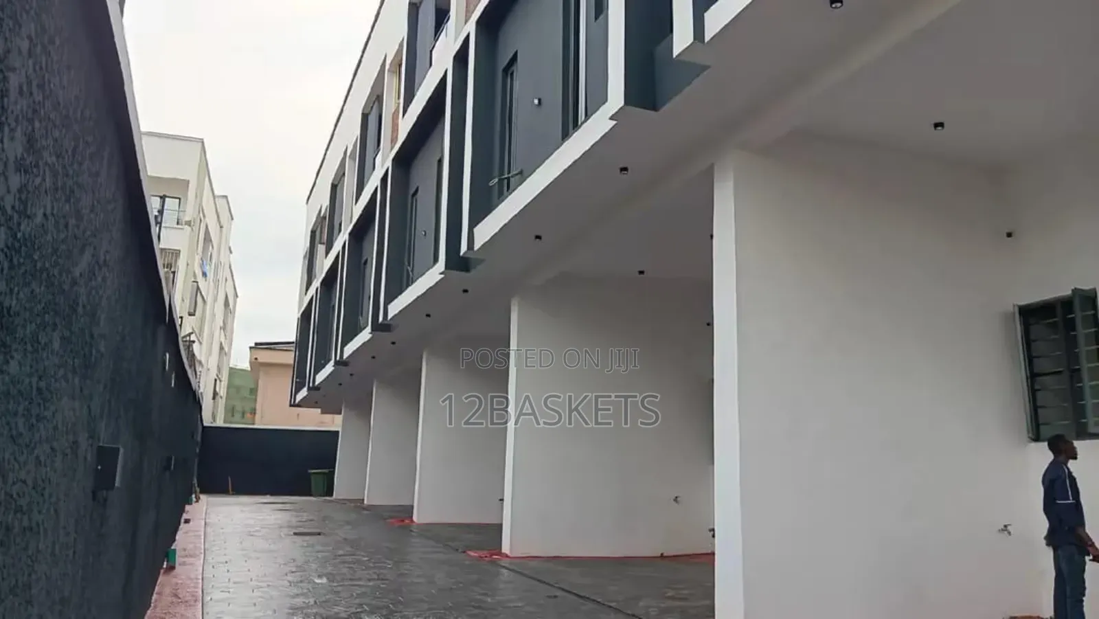 Furnished 4bdrm Duplex in Maryland for sale in Maryland