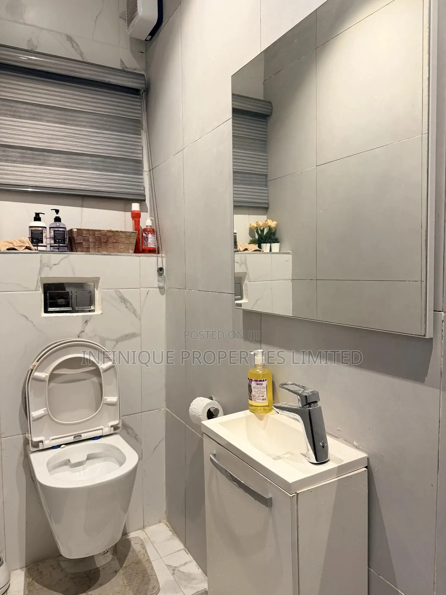 Furnished 3bdrm Apartment in Pinnock Phase 3, Osapa london for sale in Osapa london