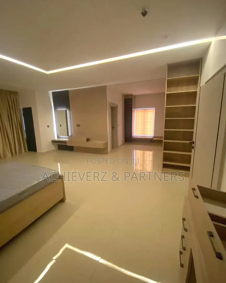 4bdrm Duplex in Life Camp for sale in Life Camp