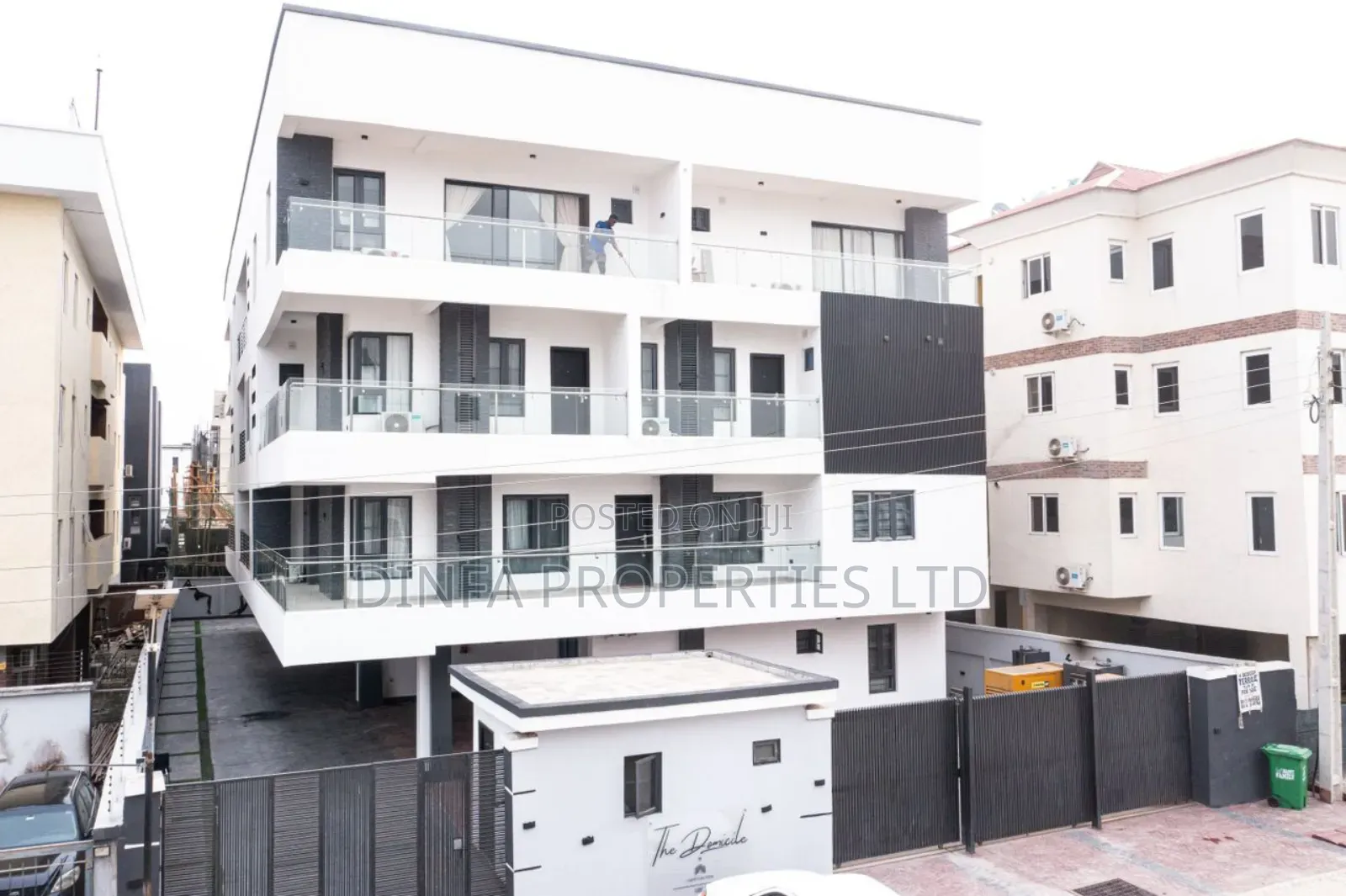 4bdrm Townhouse/Terrace in Ikate for sale in Ikate