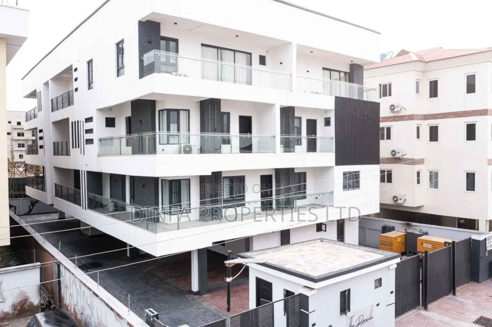 4bdrm Townhouse/Terrace in Ikate for sale in Ikate