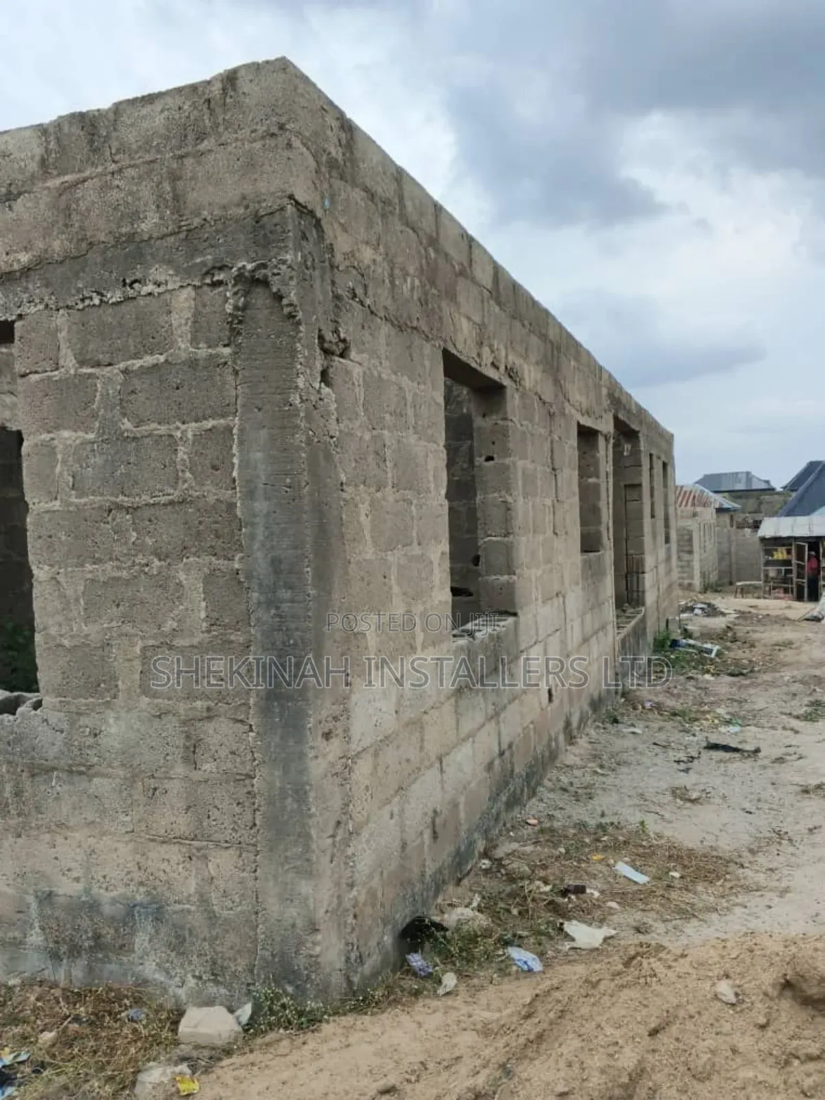 4bdrm Bungalow in Odeyare, Ona-Ara for sale in Ona-Ara