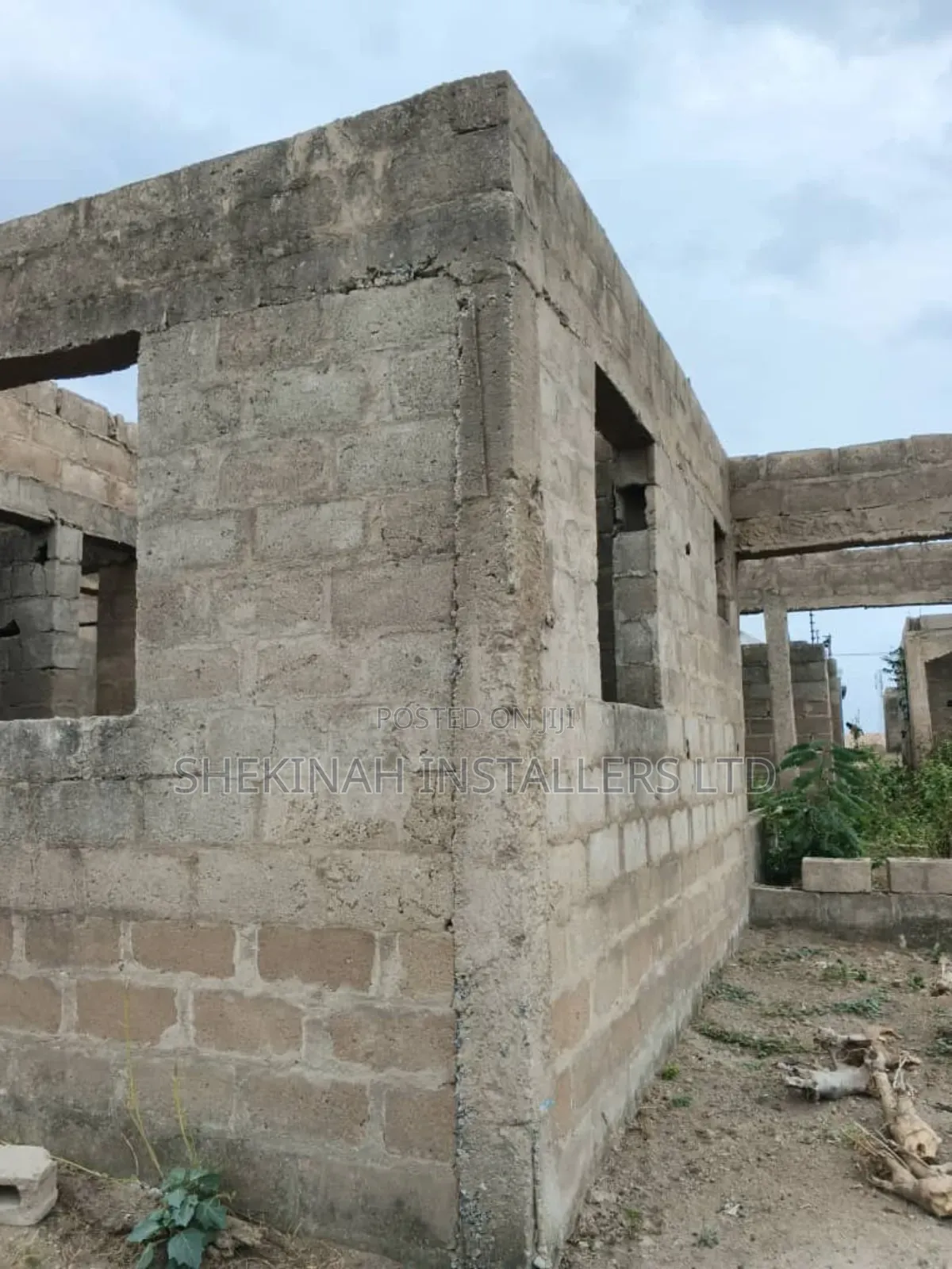 4bdrm Bungalow in Odeyare, Ona-Ara for sale in Ona-Ara