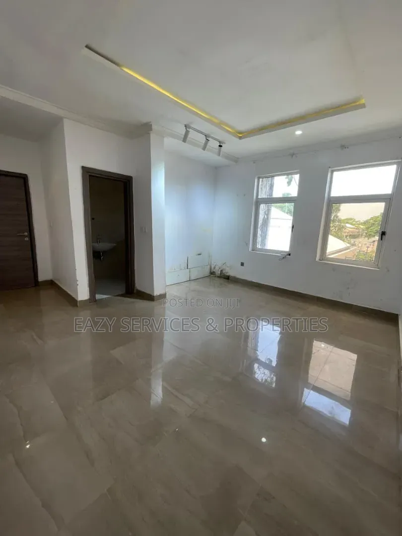 Mini Flat in Chevy View Estate, Chevron for rent in Chevron