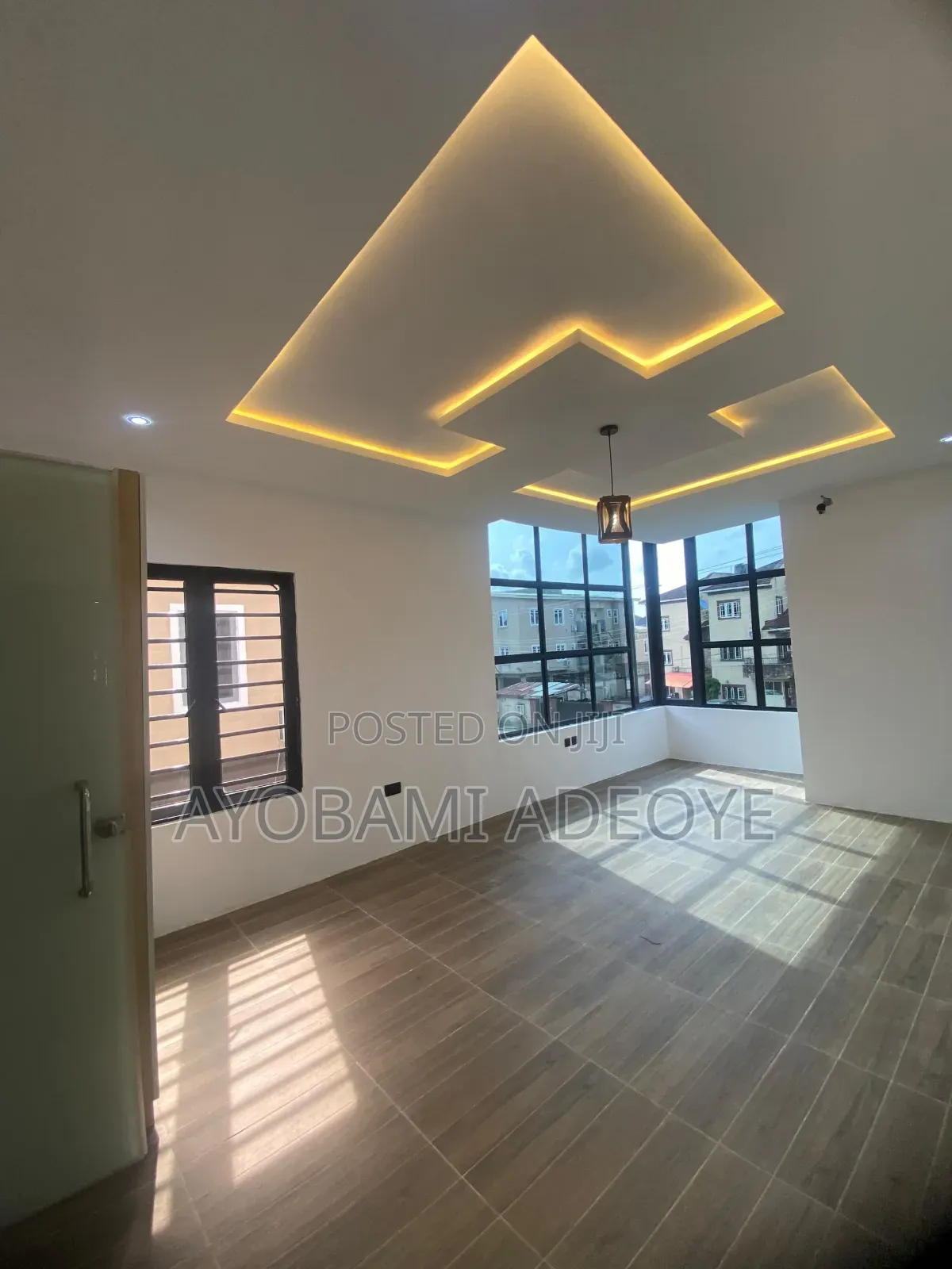 2bdrm Apartment in Oba Musa Estate, Agungi for rent in Agungi