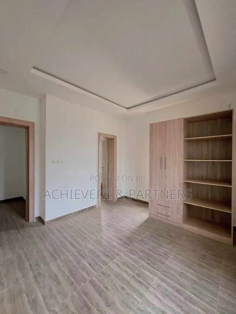 6bdrm Duplex in Guzape District for sale in Guzape District