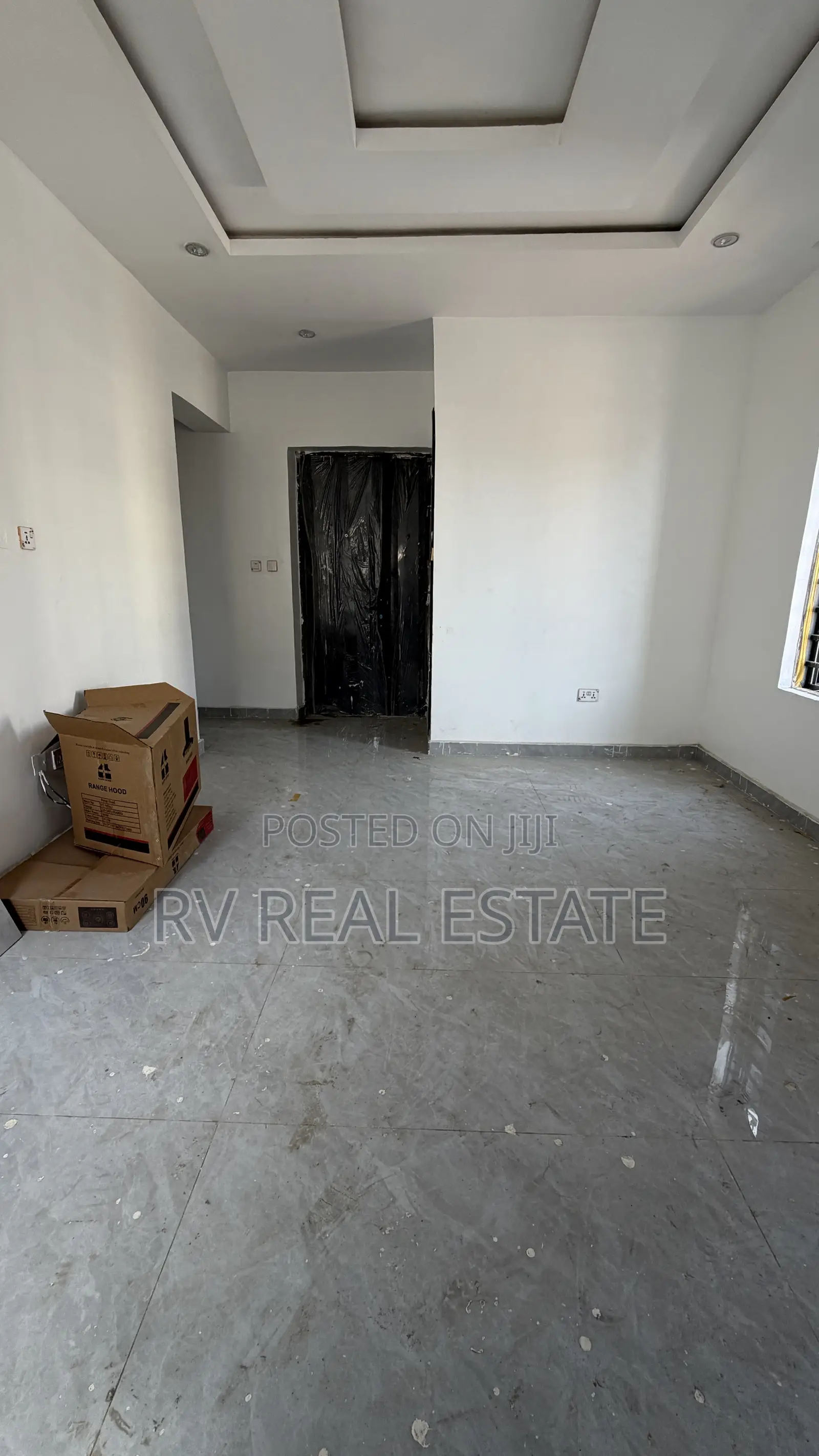 2bdrm Apartment in Surulere for sale in Surulere