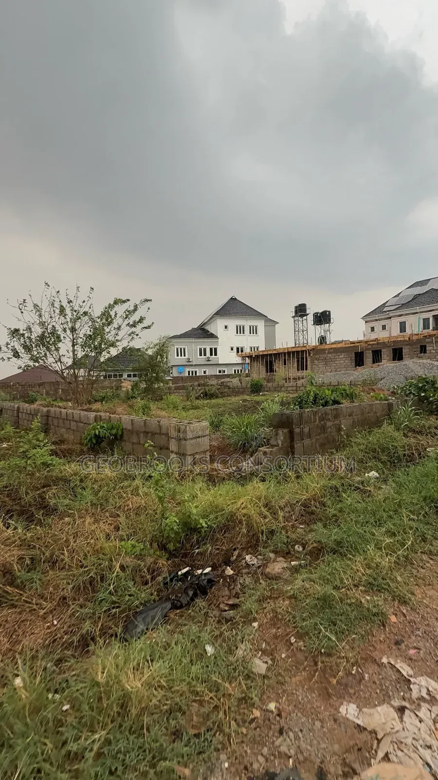 601 SQM Dry Land for Sale in Carlton Gate Estate, Akobo, Ibadan. in Akobo