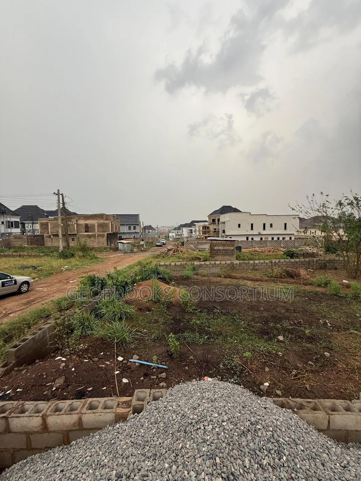 601 SQM Dry Land for Sale in Carlton Gate Estate, Akobo, Ibadan. in Akobo