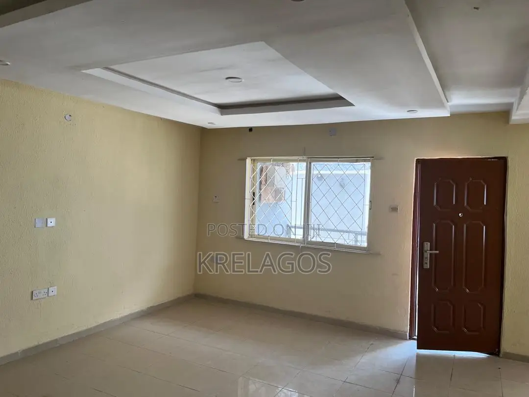 4bdrm Duplex in Sangotedo for sale in Sangotedo