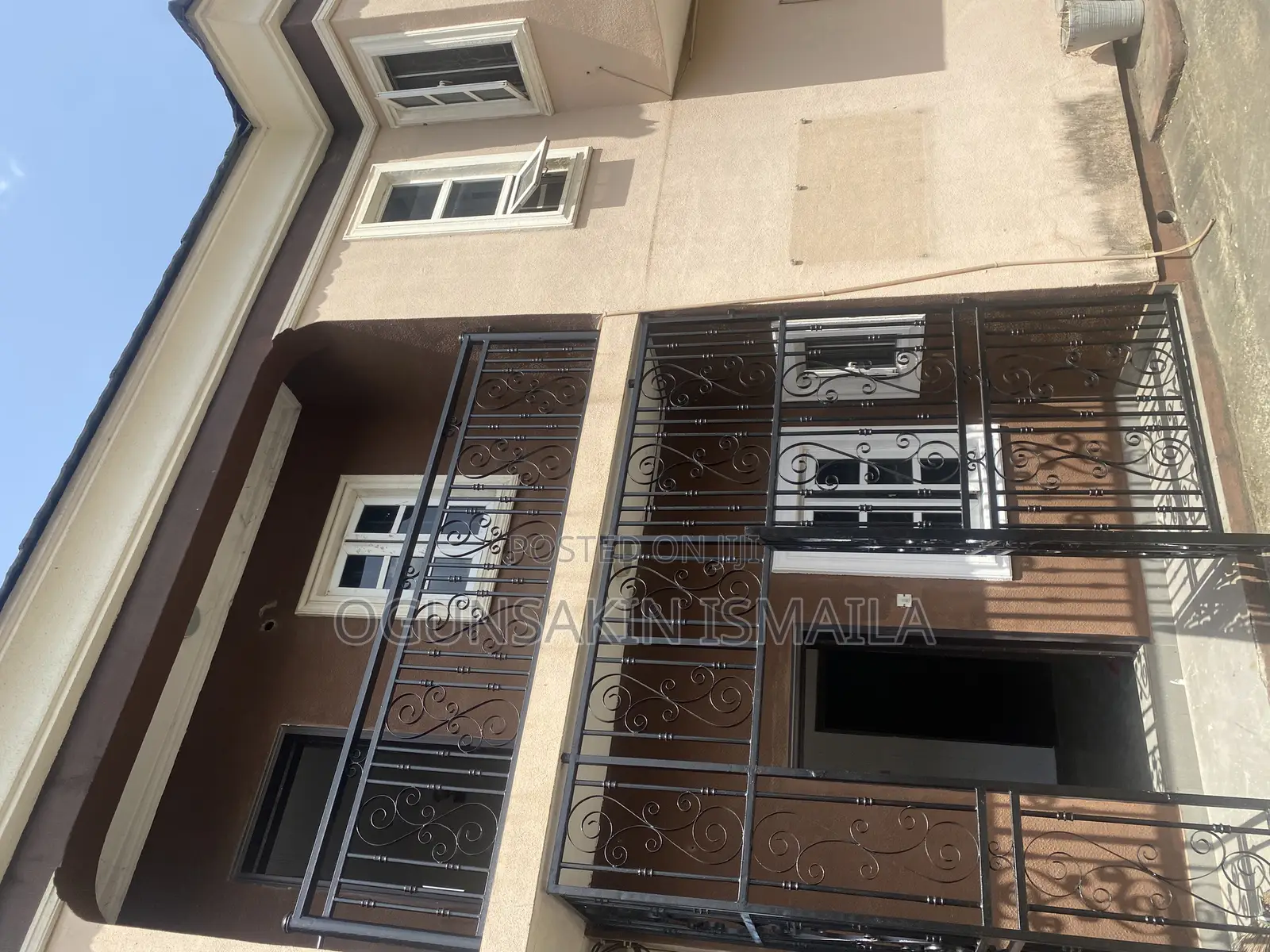 5bdrm Duplex in Adeniyi Jones for rent in Adeniyi Jones