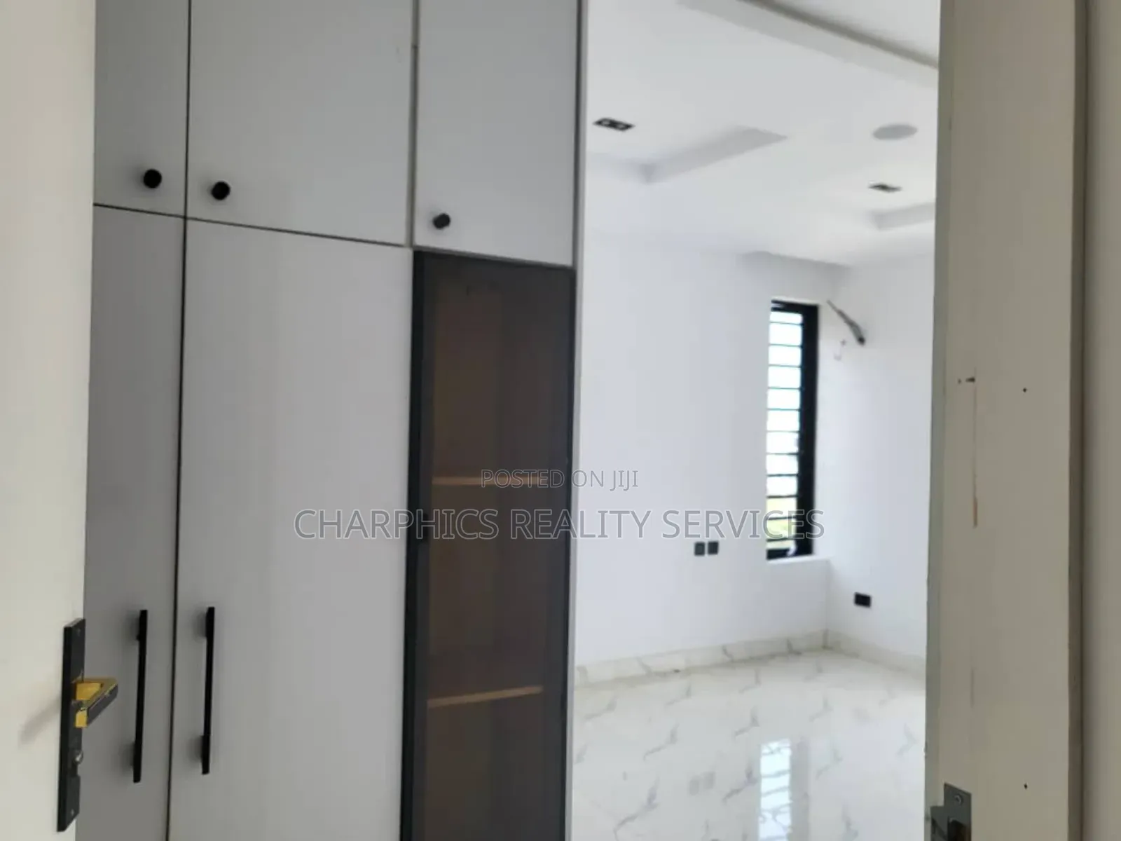 2bdrm Apartment in Lekki Phase 1 for sale in Lekki Phase 1