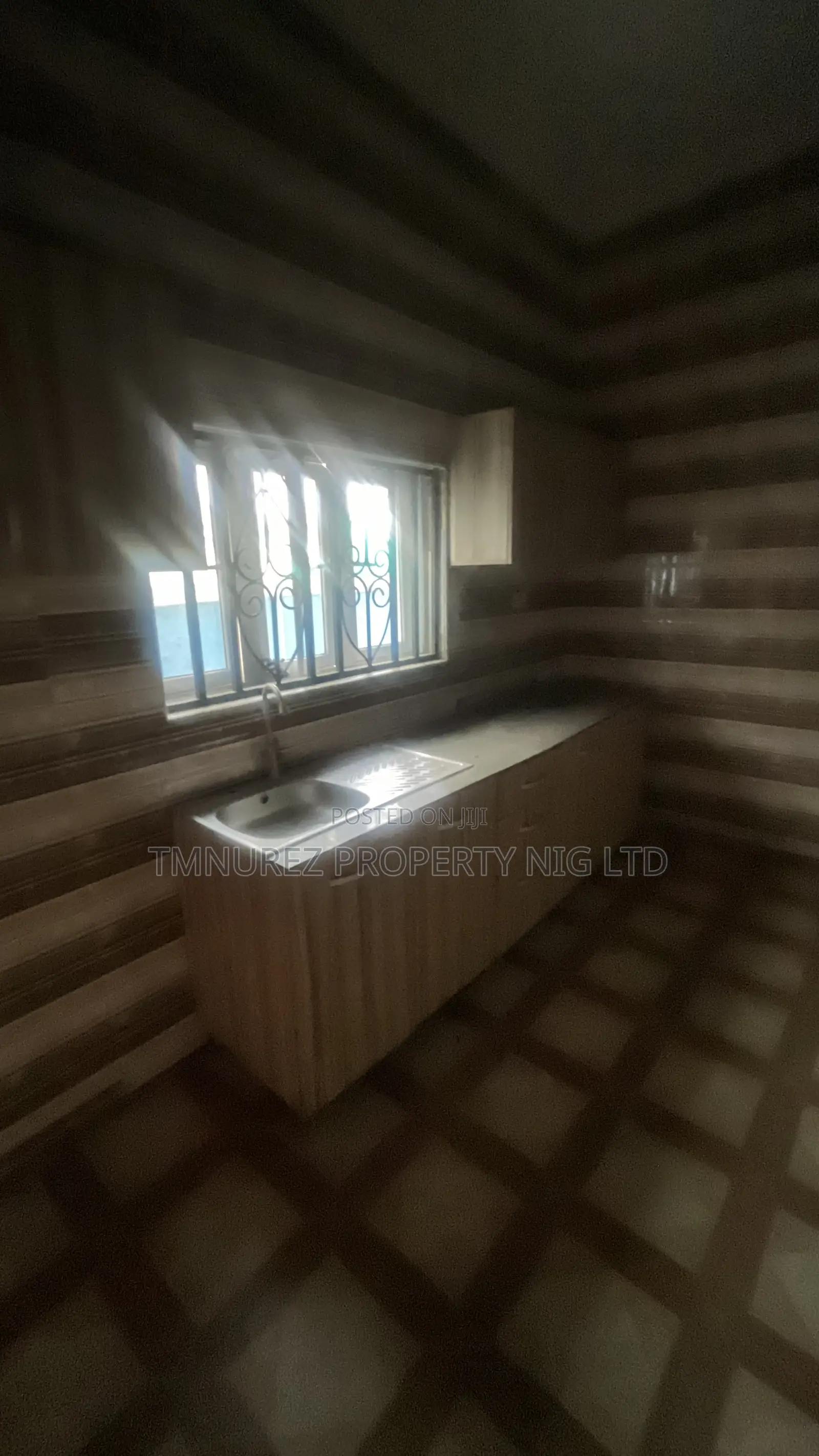 2bdrm Duplex in Lekki Phase 1 for rent in Lekki Phase 1