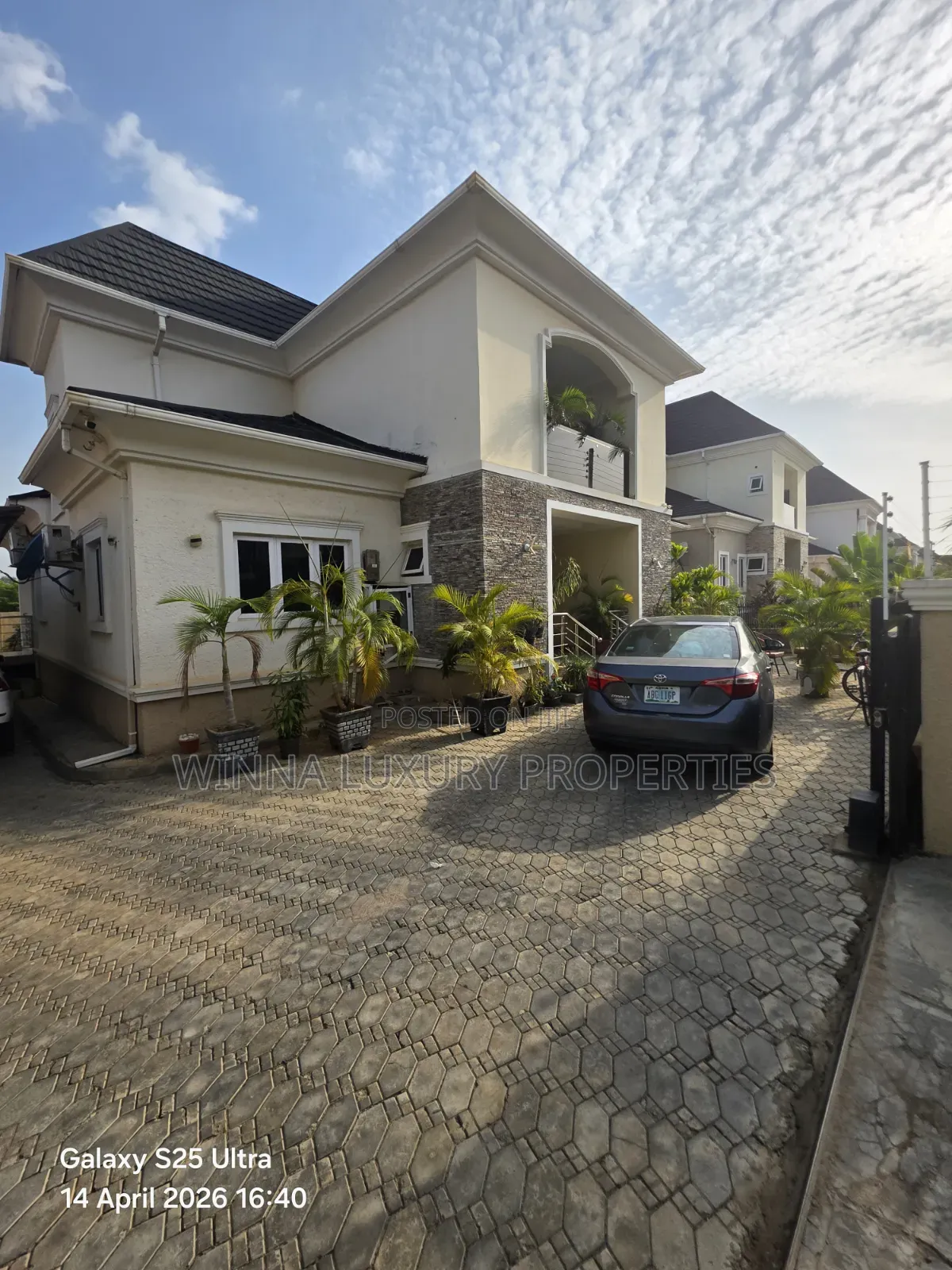 6bdrm Duplex in River Park Cluster 1, Lugbe District for sale in Lugbe District