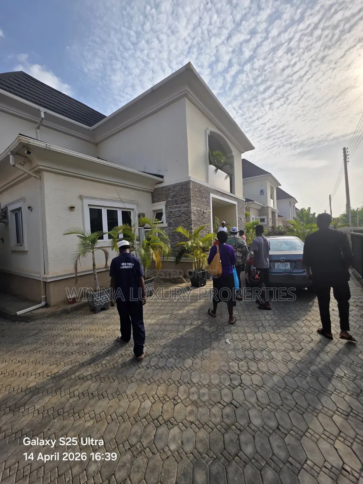 6bdrm Duplex in River Park Cluster 1, Lugbe District for sale in Lugbe District
