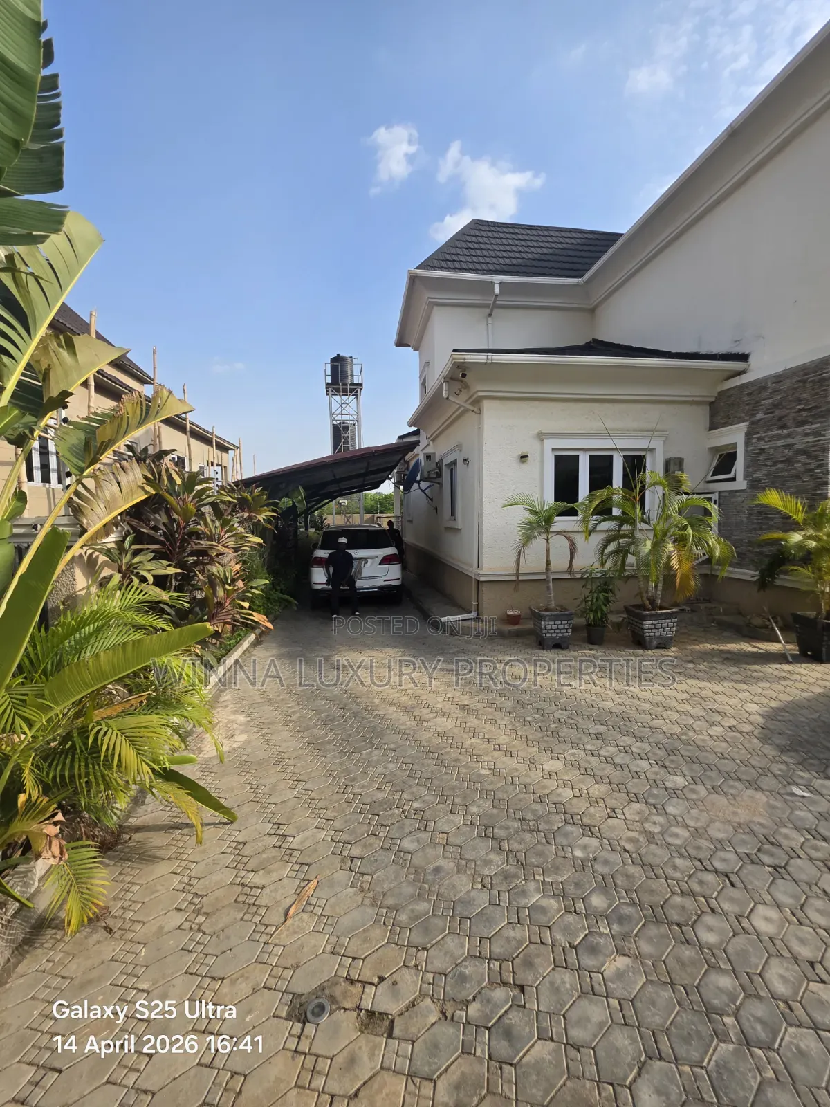 6bdrm Duplex in River Park Cluster 1, Lugbe District for sale in Lugbe District