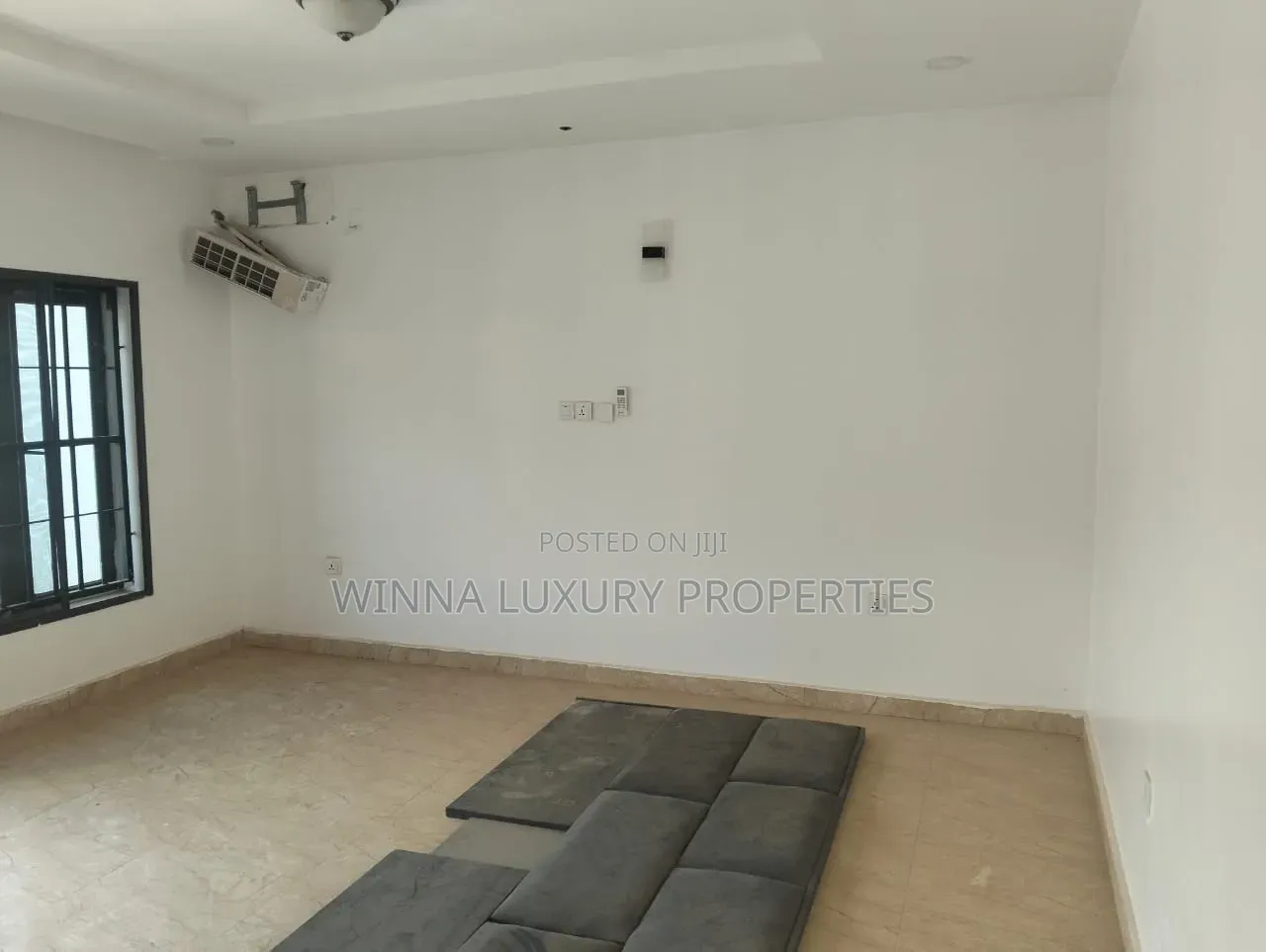 6bdrm Townhouse/Terrace in Guzape District for sale in Guzape District
