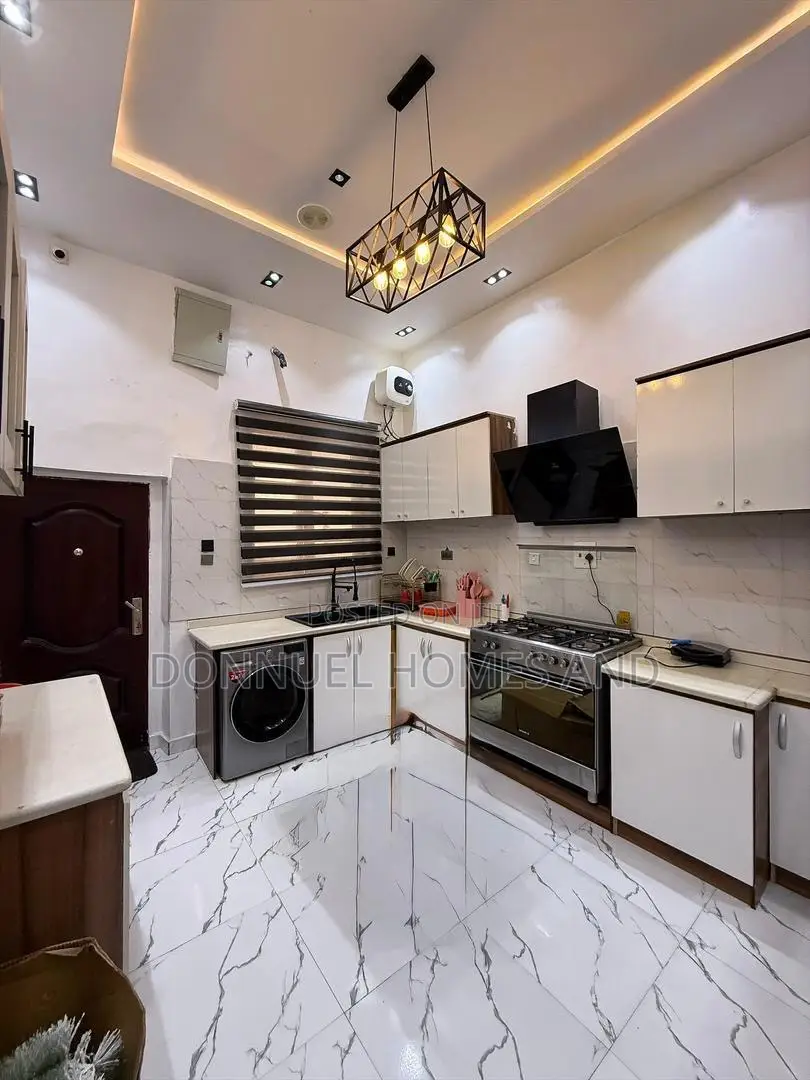 Furnished 4bdrm Duplex in Lekki Expressway for rent in Lekki Expressway