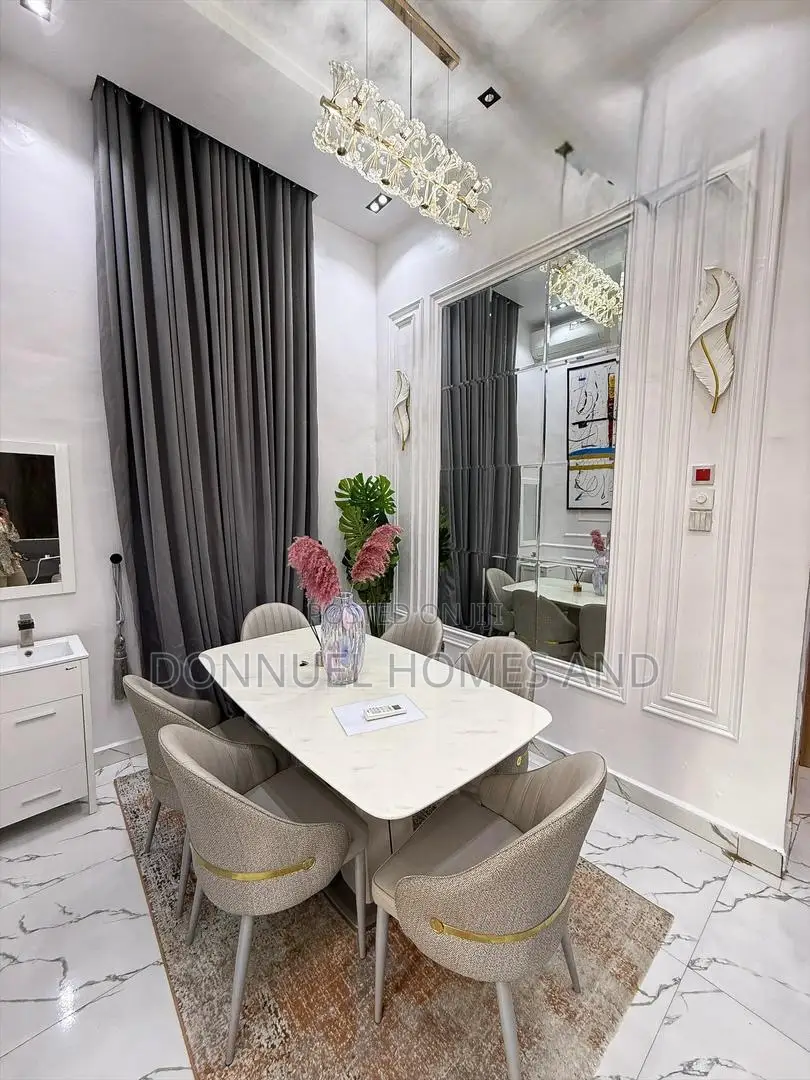Furnished 4bdrm Duplex in Lekki Expressway for rent in Lekki Expressway